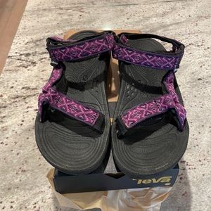 Vintage Hurricane Teva Sandals c. 1995